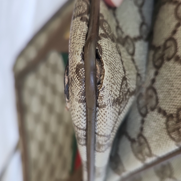 Preloved Authentic Gucci bag - Picture 17 of 17